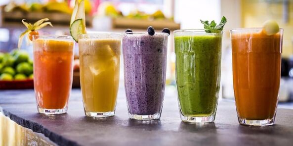 Delicious smoothies prepared according to the rules for weight loss and cleansing the body